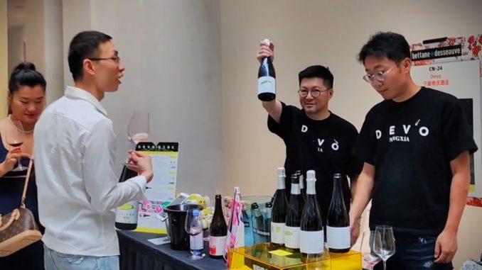 Q&8 | Stanley Yip & Devo Winery – Grape Wall of China